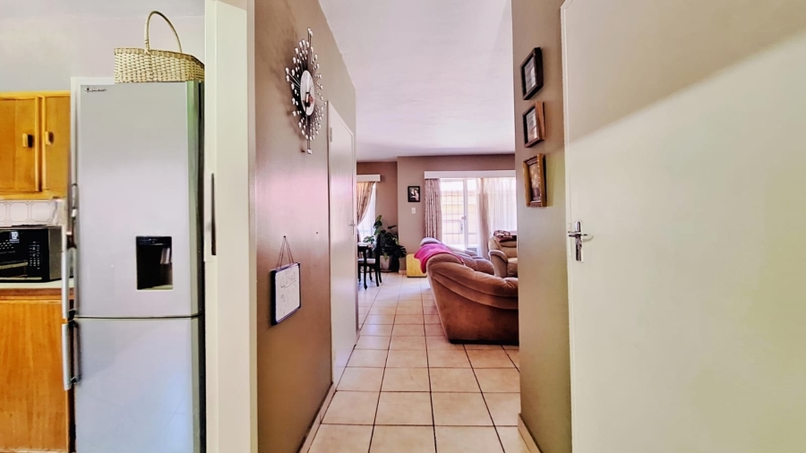 3 Bedroom Property for Sale in Potchefstroom North West